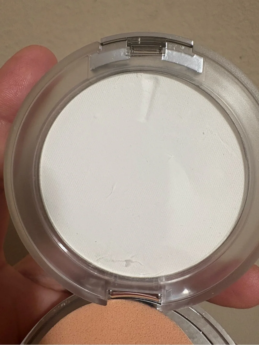Clinique Stay-Matte Universal Blotting Powder -Brand New Never Used.